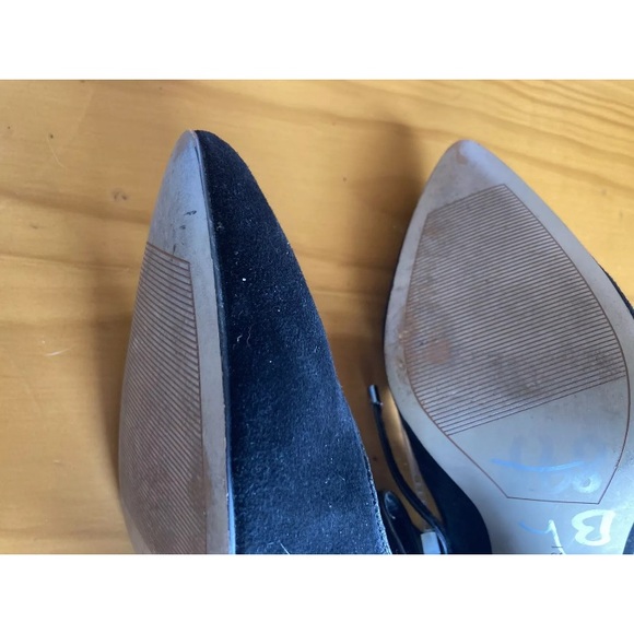 Tahari Retro heels - Picture 3 of 8